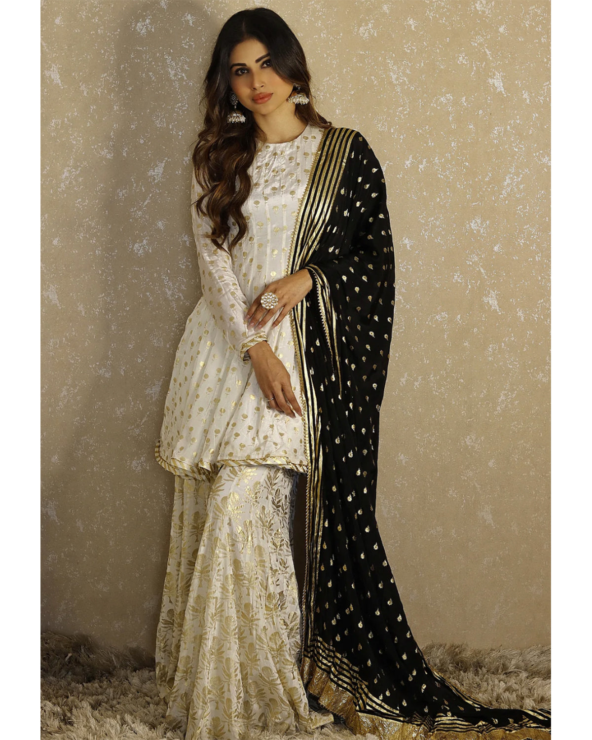Ivory and Gold Vintage Bud Sharara Set | House of Masaba L Ivory and Gold Vintage Bud Sharara Set | House of Masaba L