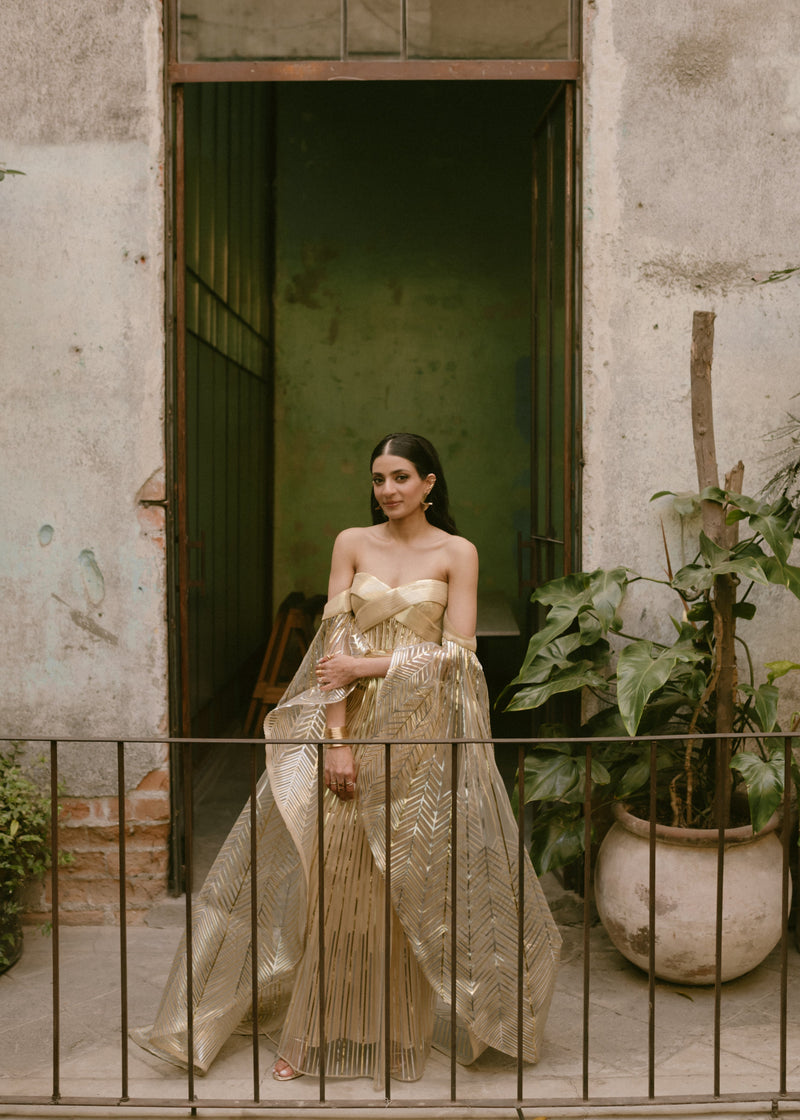 Gold Metallic Strapless Gown With Detached Sleeves | Amit Aggarwal KYNAH Gold Metallic Strapless Gown With Detached Sleeves | Amit Aggarwal KYNAH