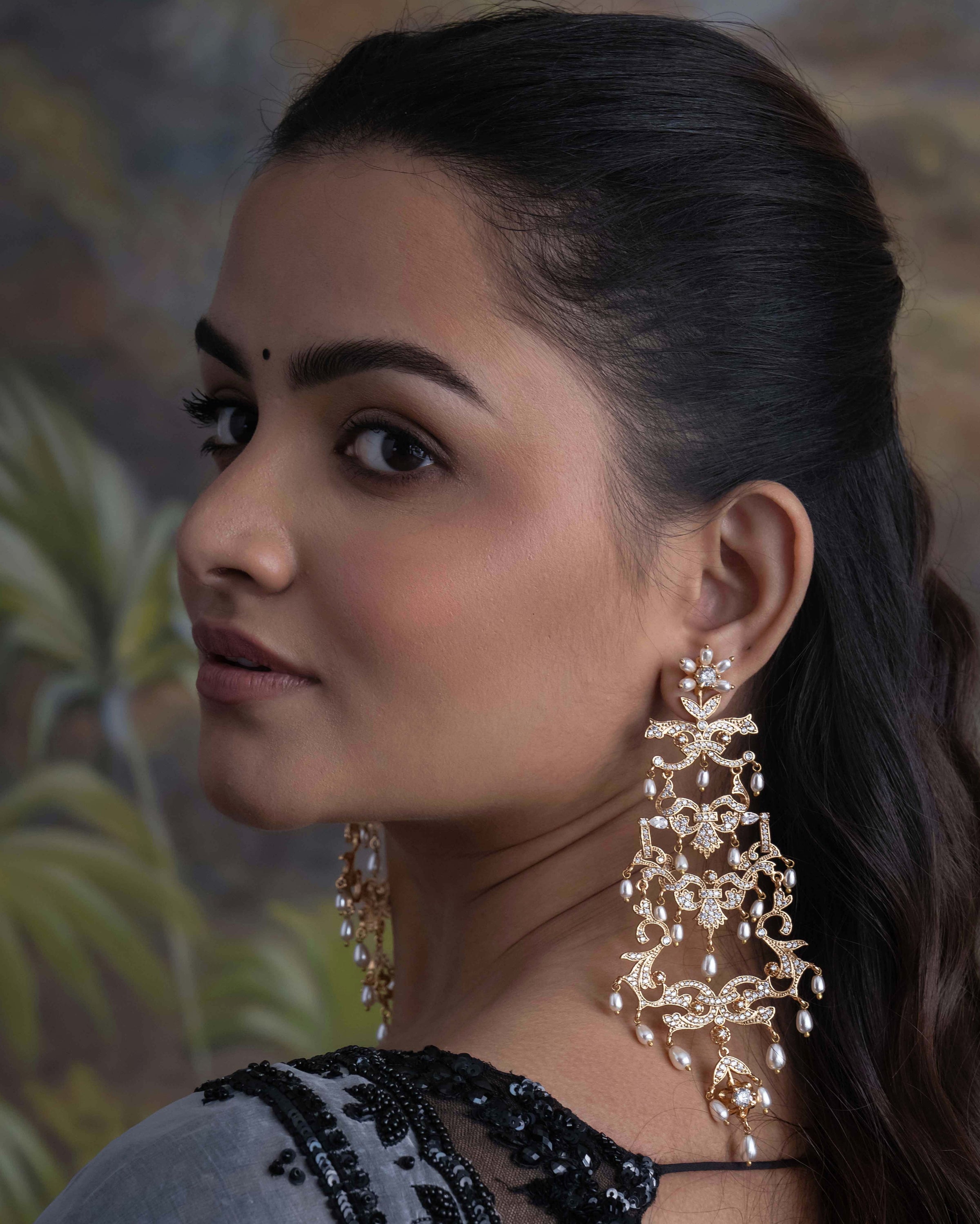 Grand Palais Shoulder Dusters