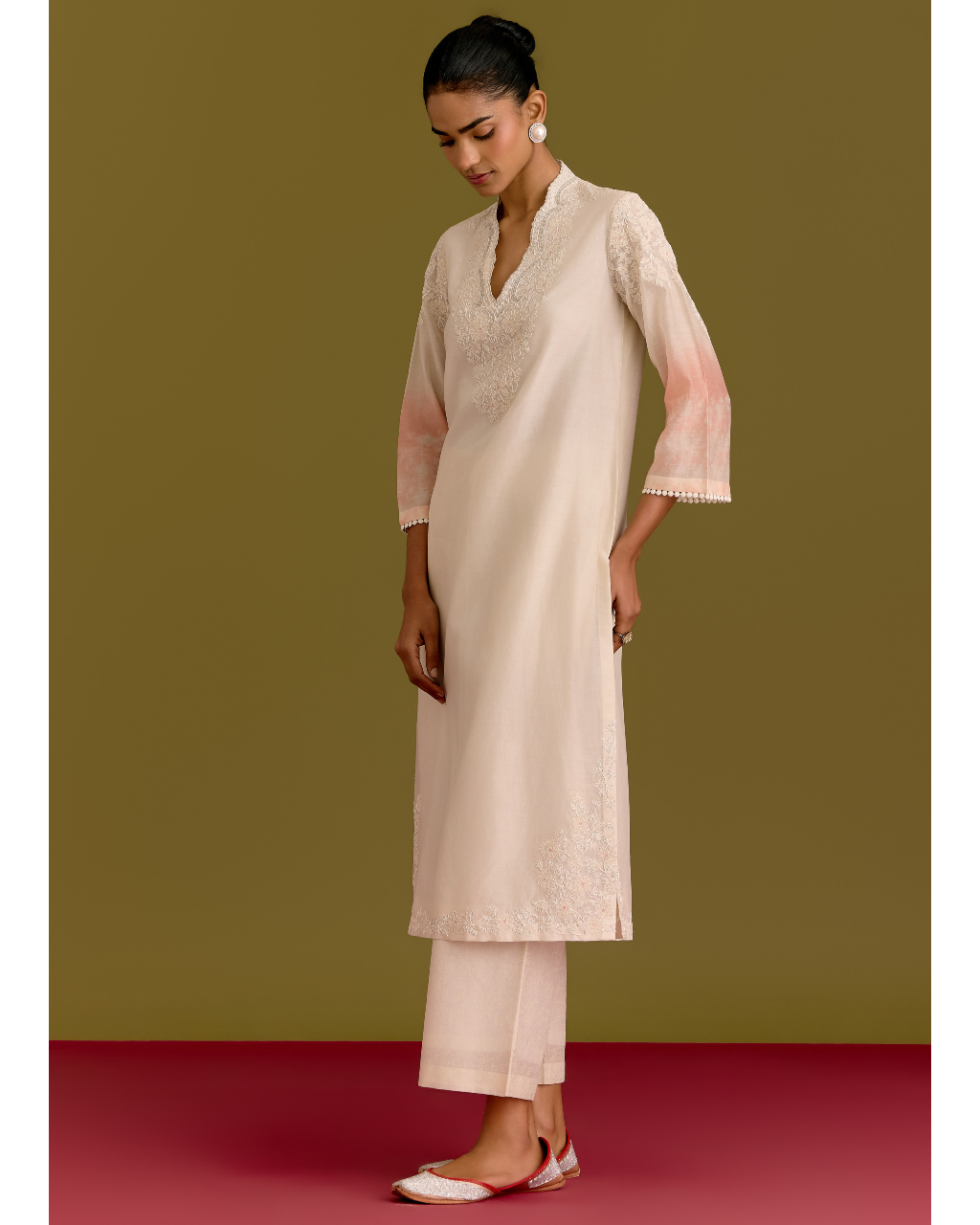 Ivory Pink Embroidered Kurta Set