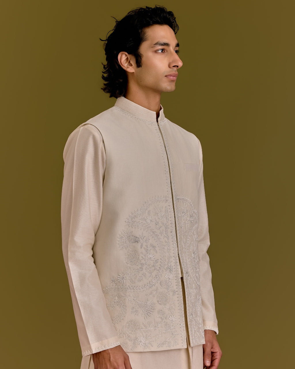 Ivory Embroidered Bundi Set