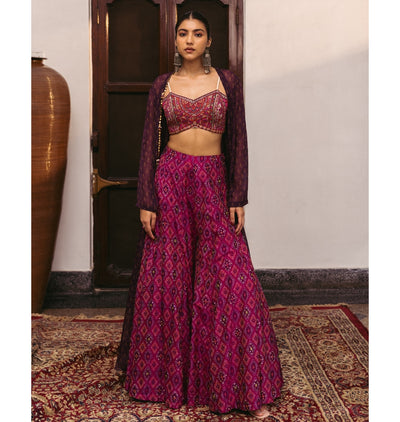 Suni Crop Top Cape Set