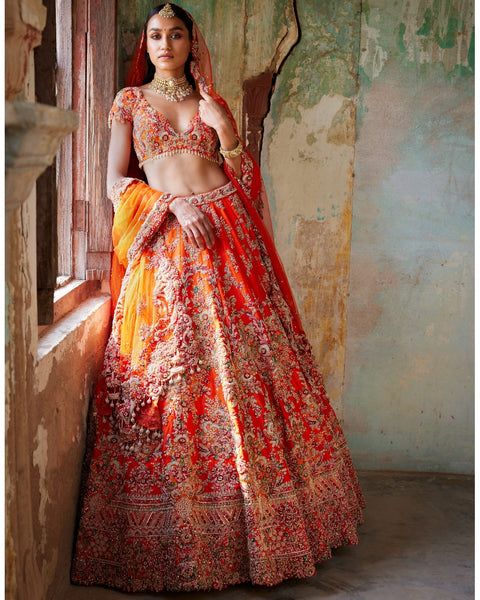 A Fabulous Lehenga Choli In Orange Color at Rs 5999 | Designer Lehenga  Choli in Surat | ID: 10659531248