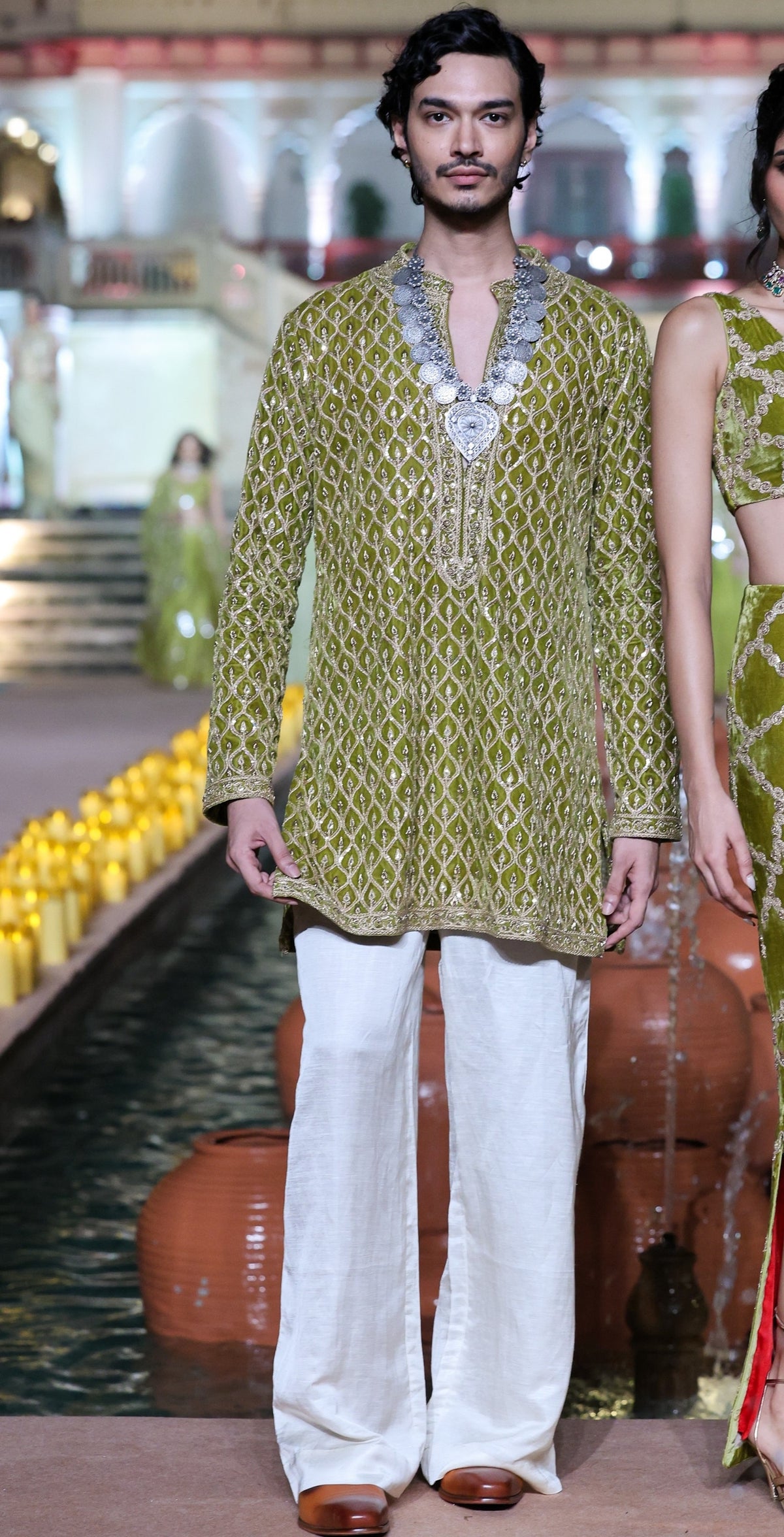 Dry Heena Green Velvet Classic Kurta Set