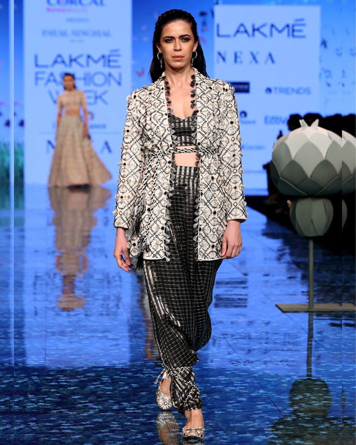 Monochrome Embroidered Jacket Set by Payal Singhal