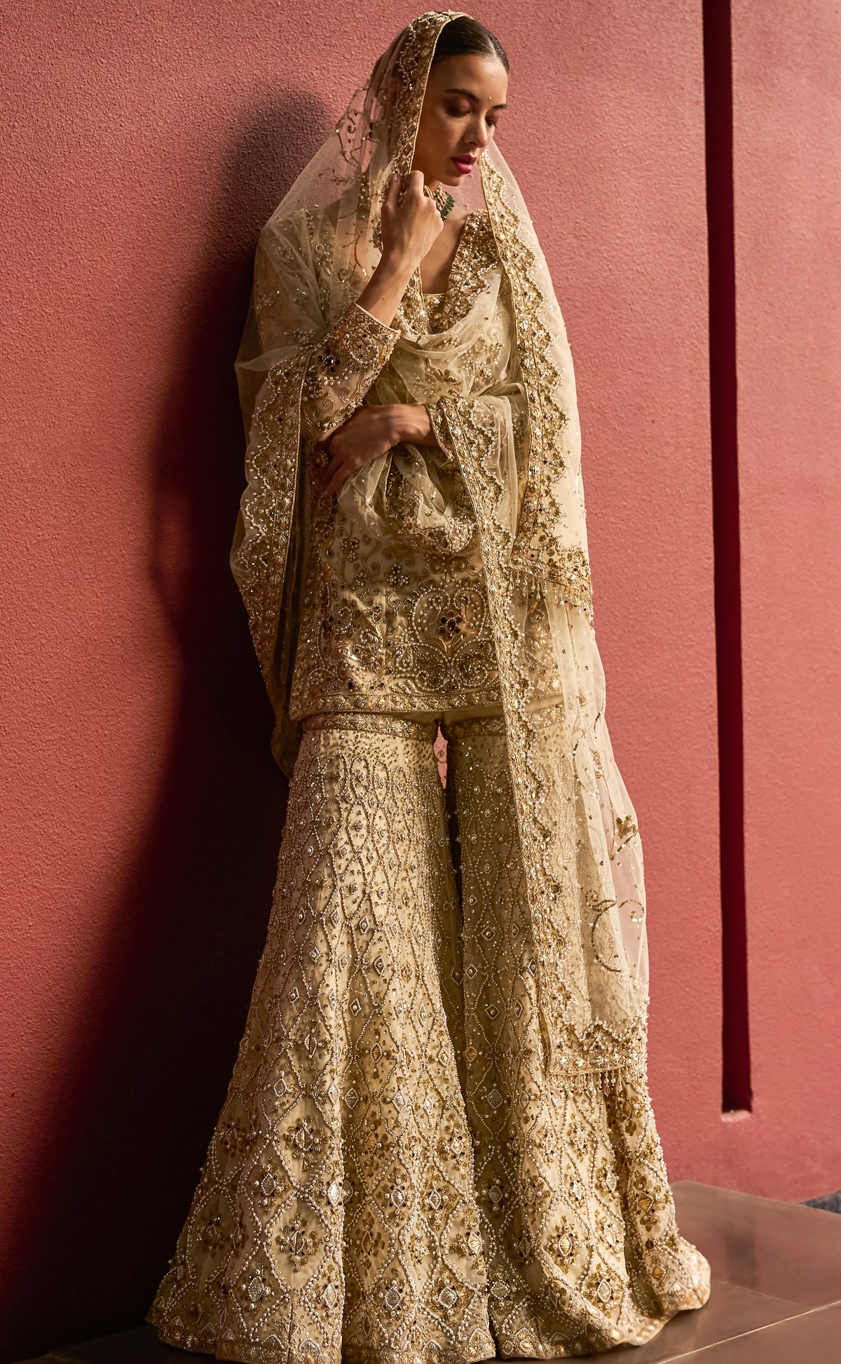 Ivory Gharara Set