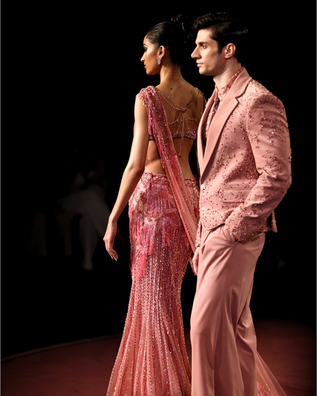 Pankhuri Sari Set