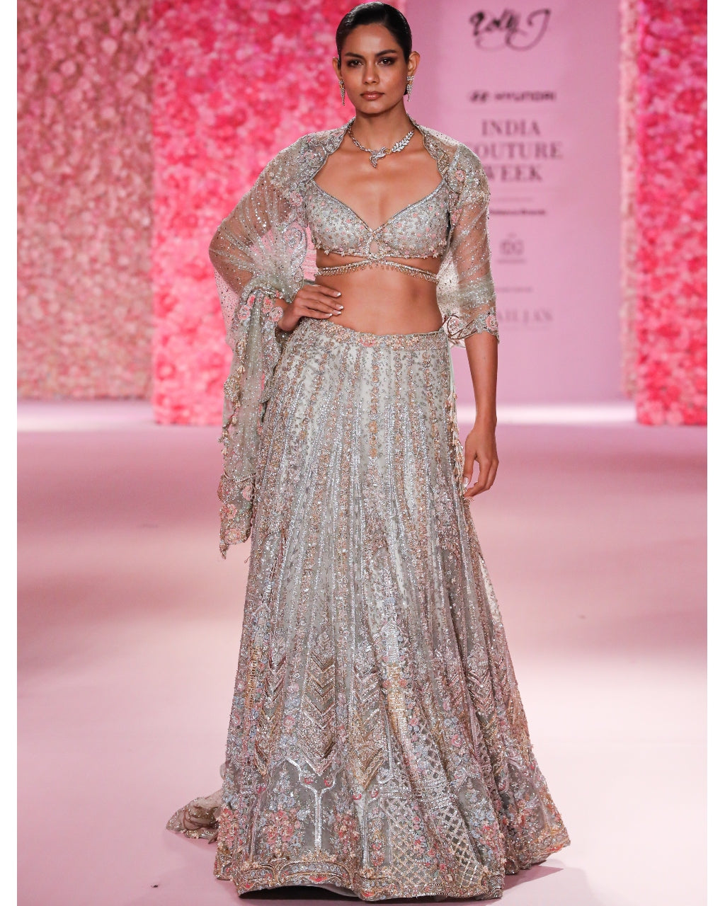 Sophia Lehenga Set