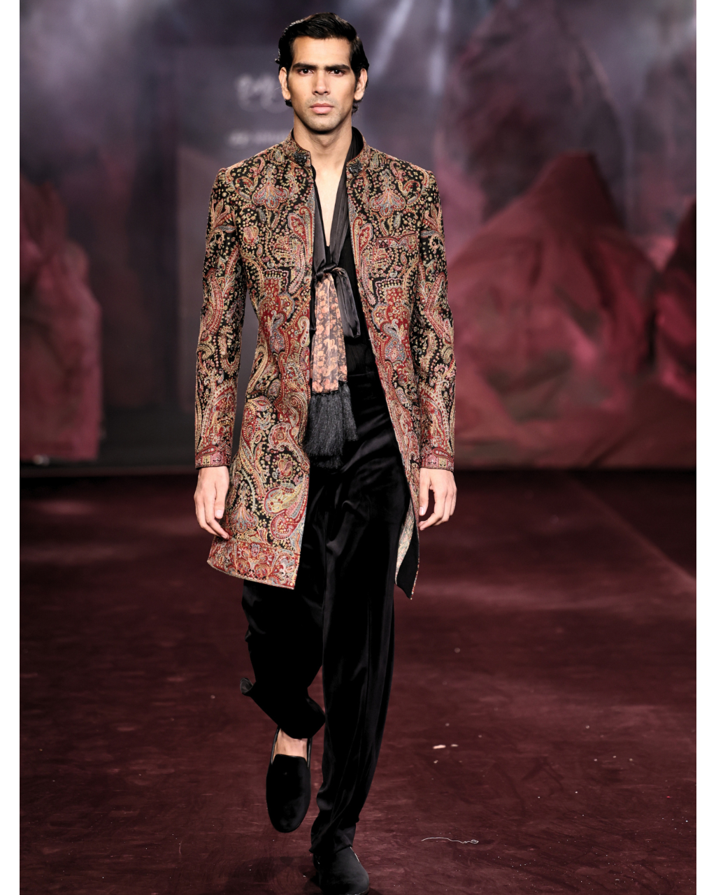 Ebon Sherwani Set