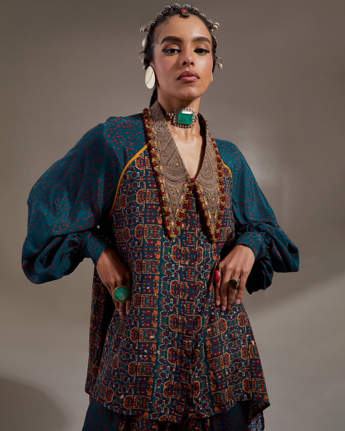 Hara Atri Straight Shirt & Drapped Trouser Set