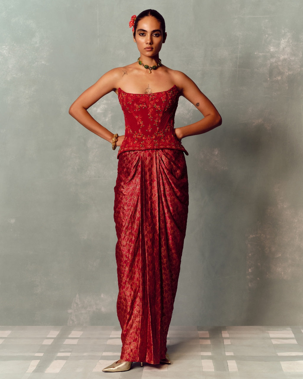 Scarlet Heirloom Corset And Skirt Set