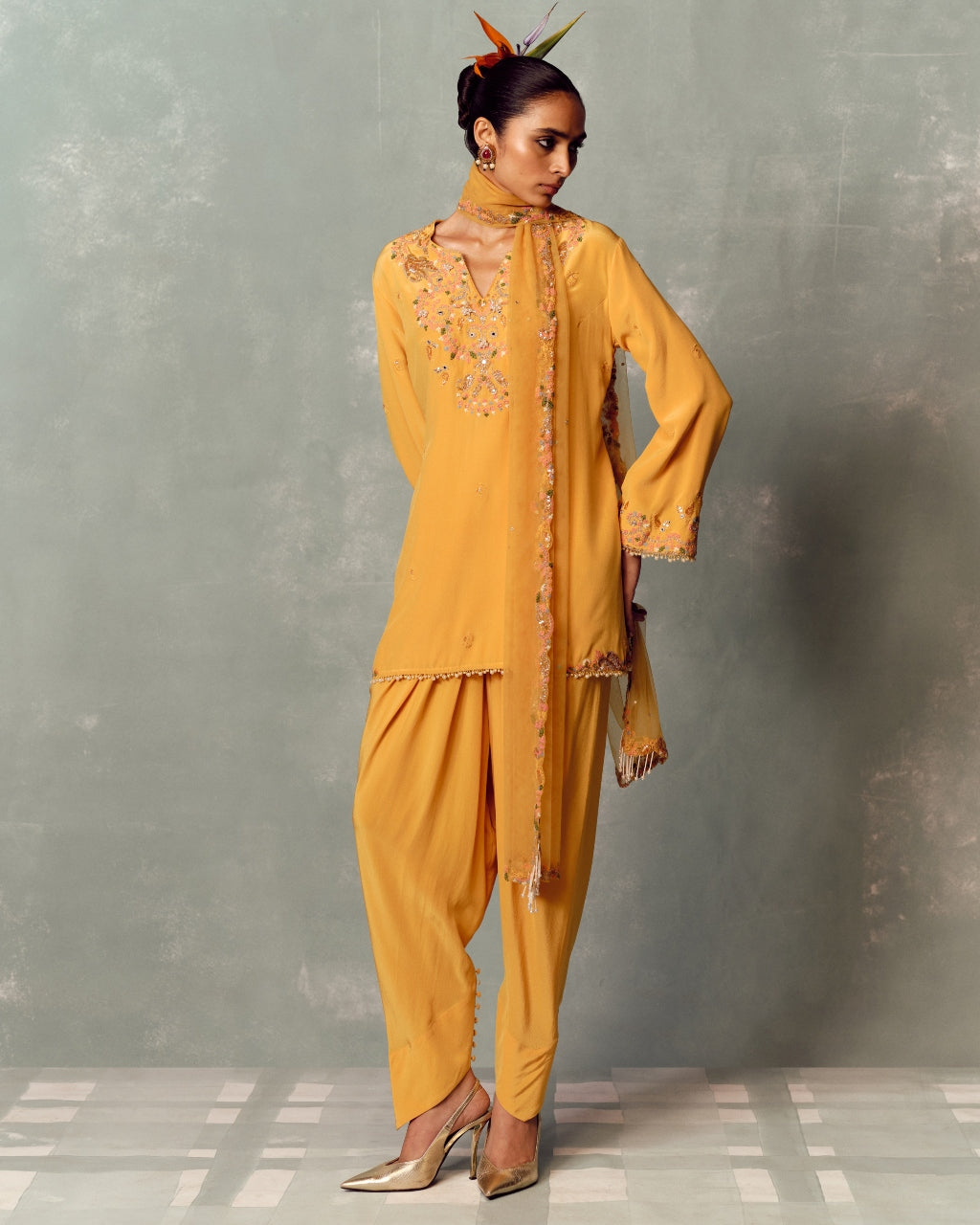 Sunlit Mango Kurta And Salwar Set