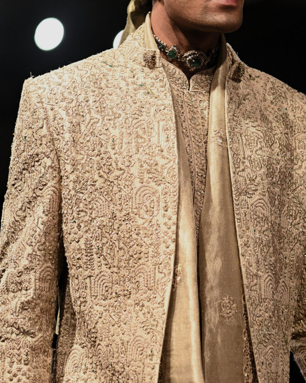 Vayun Sherwani Set