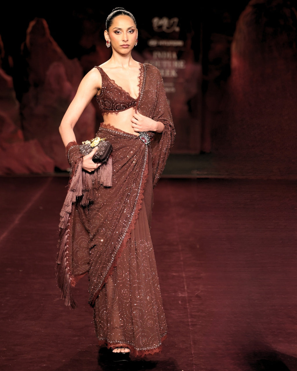 Mocha Noor Sari Set