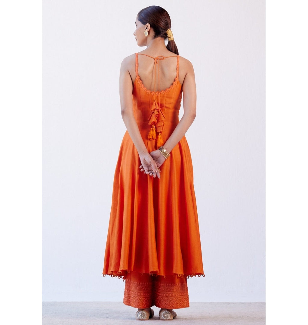 alia bhatt orange dress Alia Bhatt at the Cannes Film Festival in custom Tamara Ralph. This is no longer Bollywood red carpet dressing. This is global luxury image making. From the Riviera backdrop to the sculpted