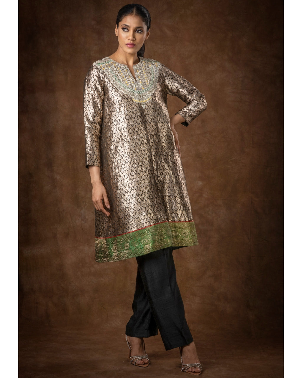 Black & Green Varij Kurta And Pant Set