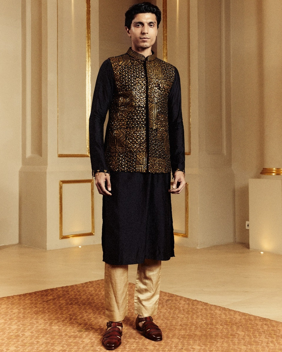 Black Classic Resham Kurta Set