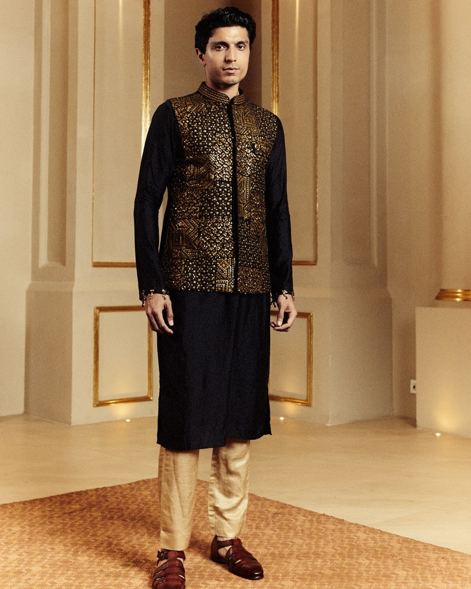 Black Classic Resham Kurta Set