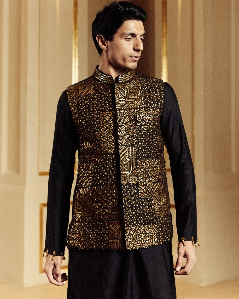 Black Classic Resham Kurta Set