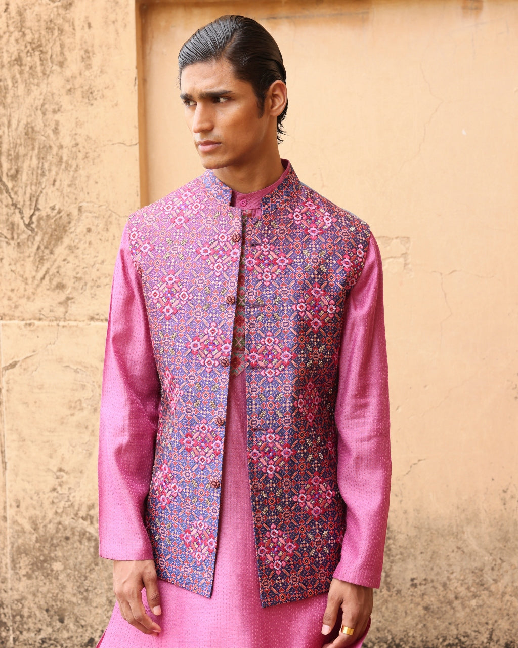 Pink Patola Silk Bundi Set