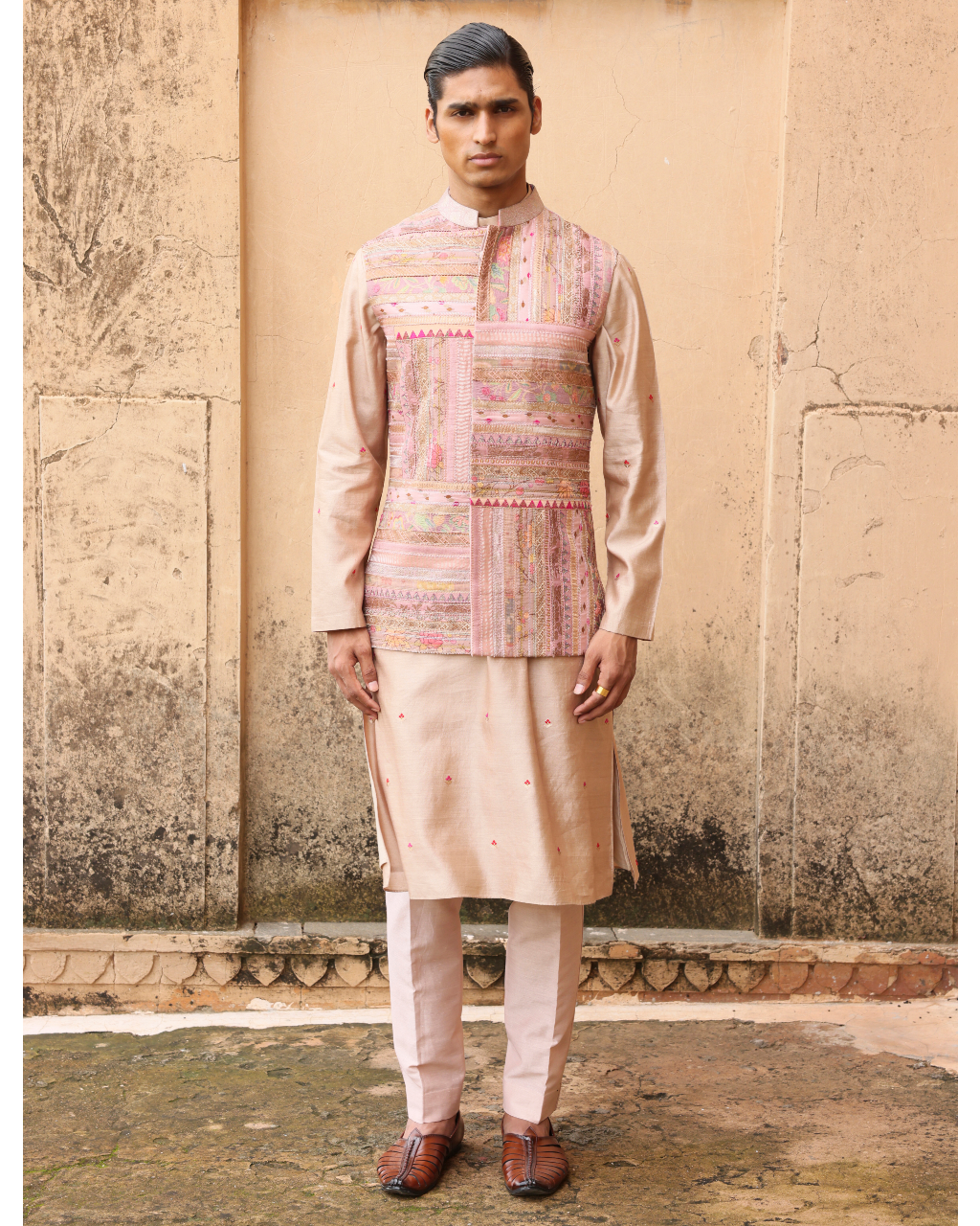 Pink Silk Textured Bundi Set