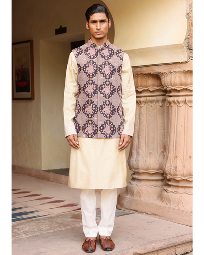 Cream Kurta Set With Statement Jacket