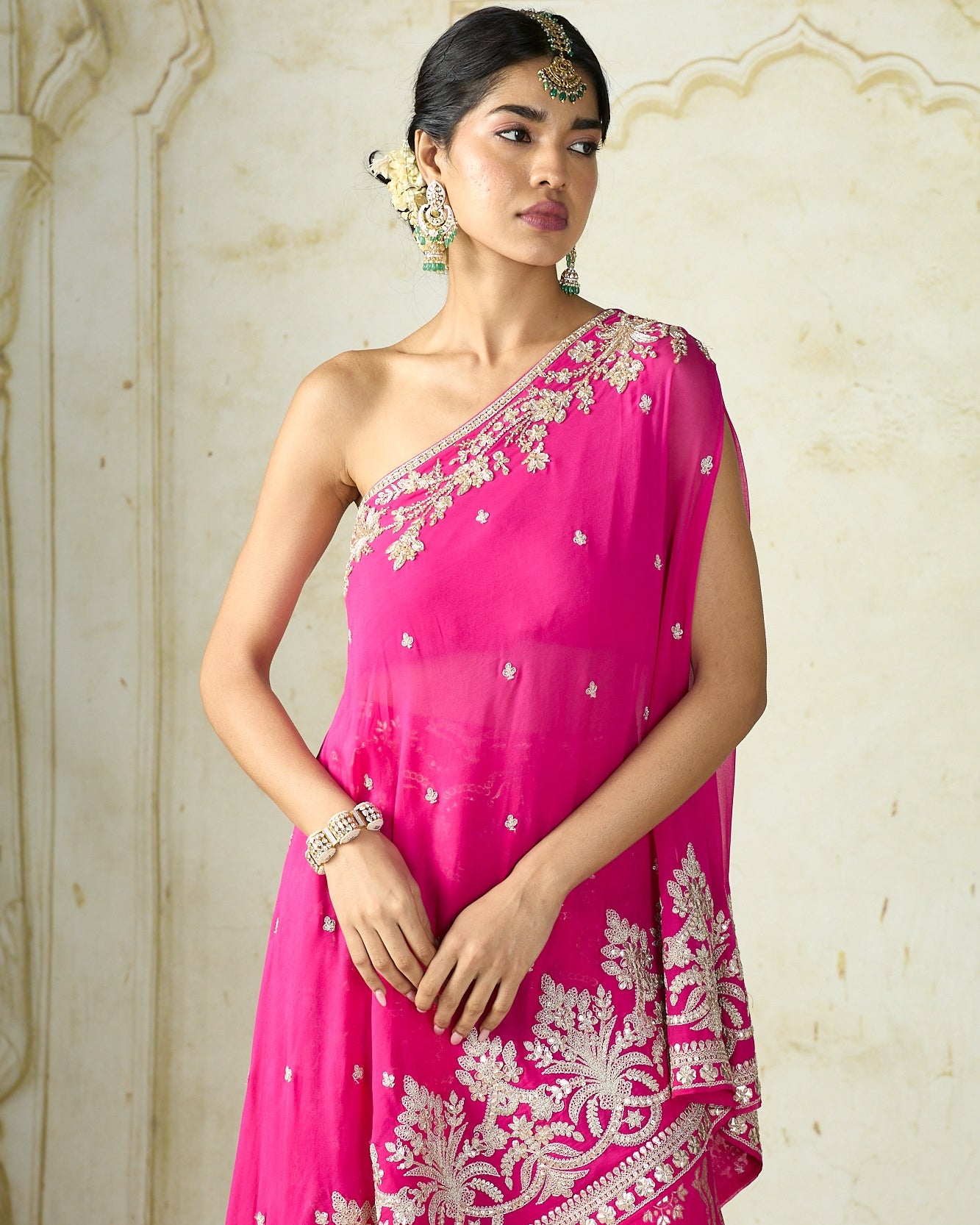 Areesha One Shoulder Set