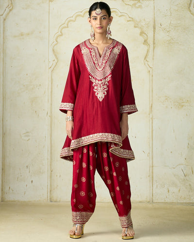 Red Nadia Farshi Set