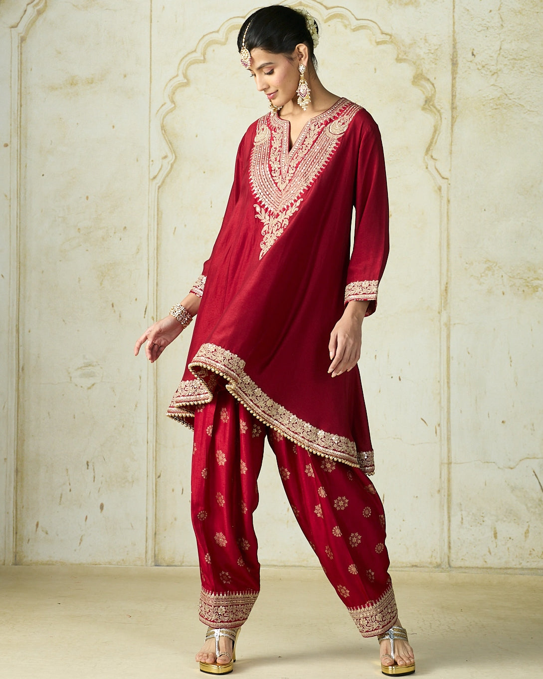 Red Nadia Farshi Set
