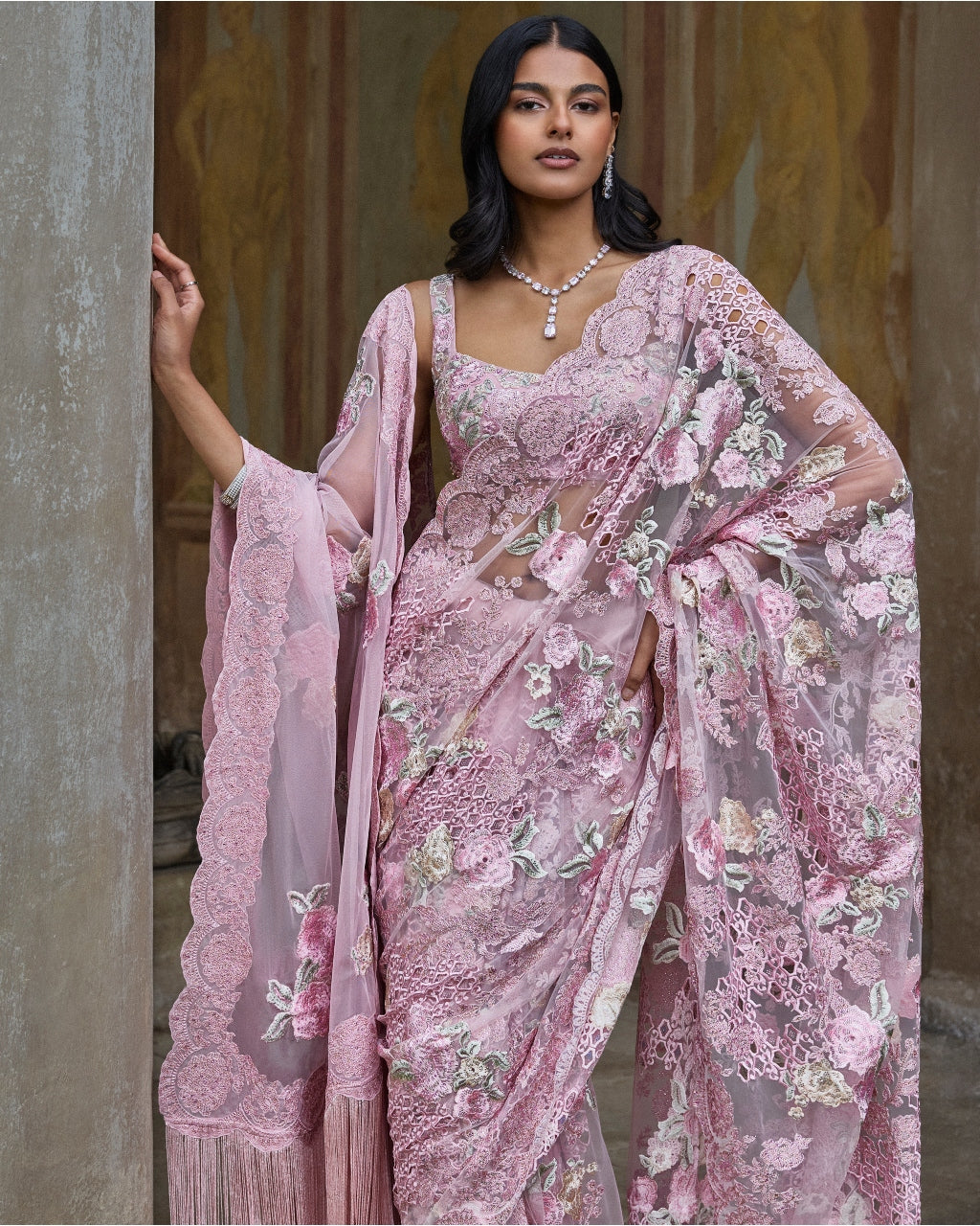 Dusty Pink Thread Work Sari Set