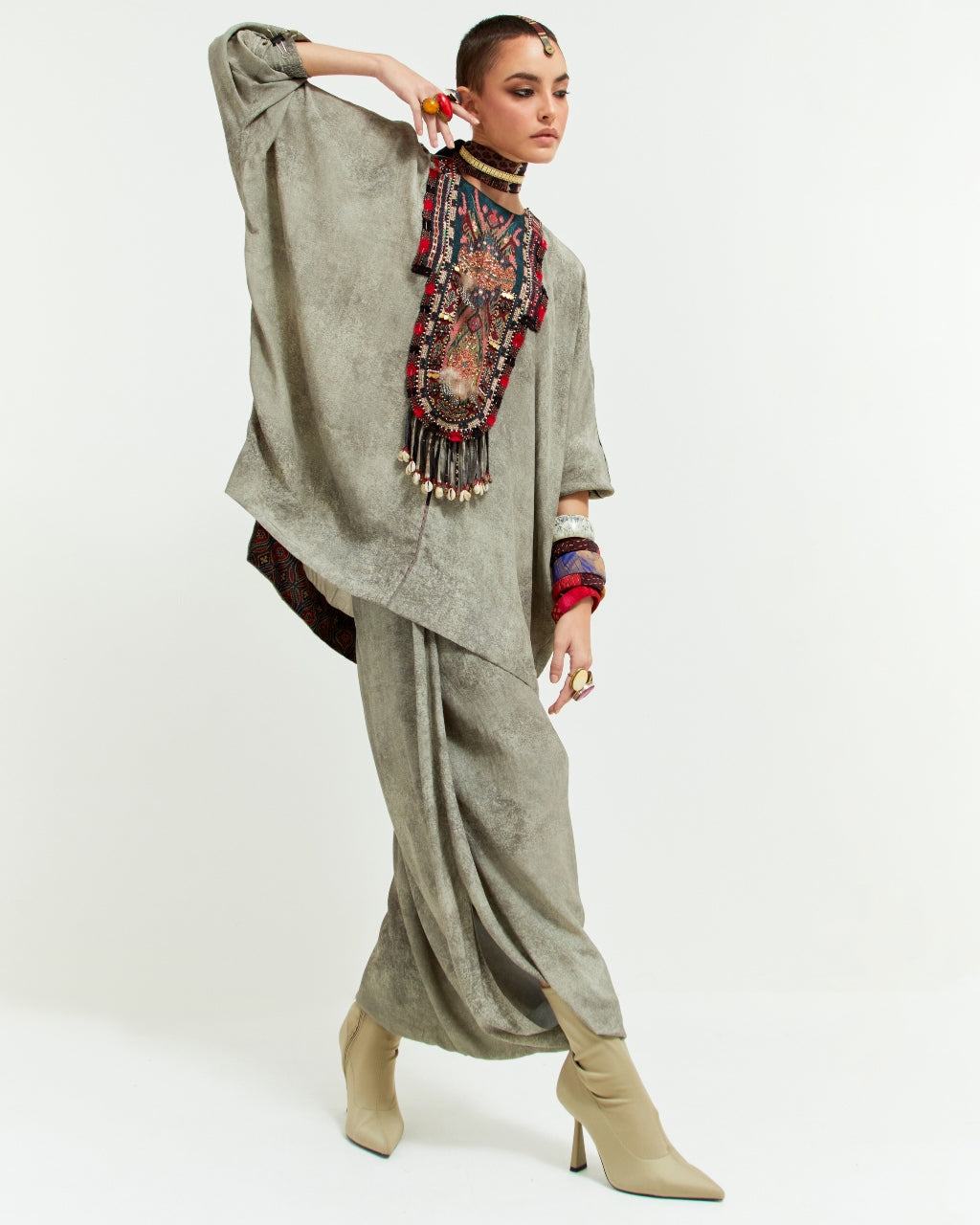 Ash Grey Kuru Trapeze Kurti Set