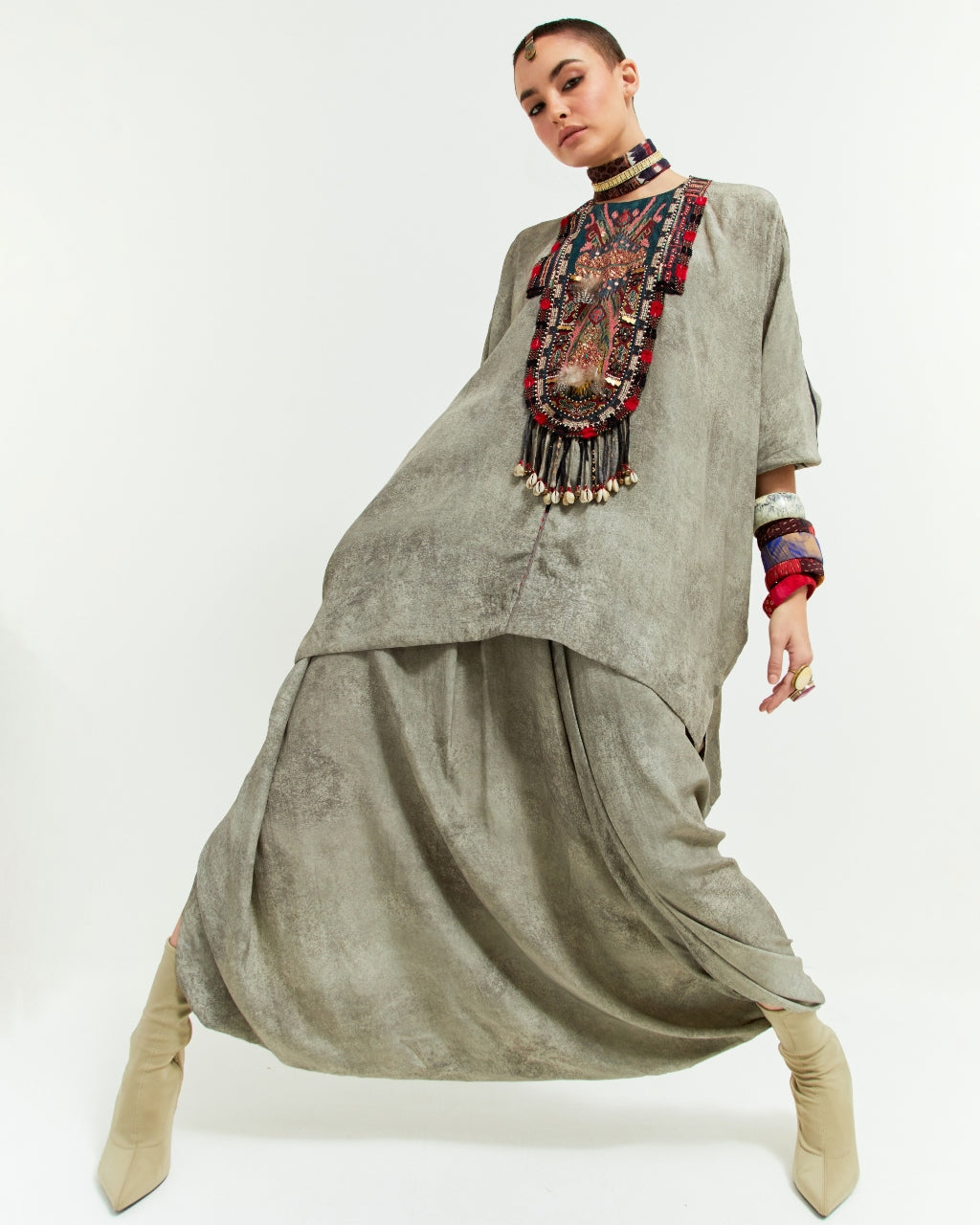 Ash Grey Kuru Trapeze Kurti Set