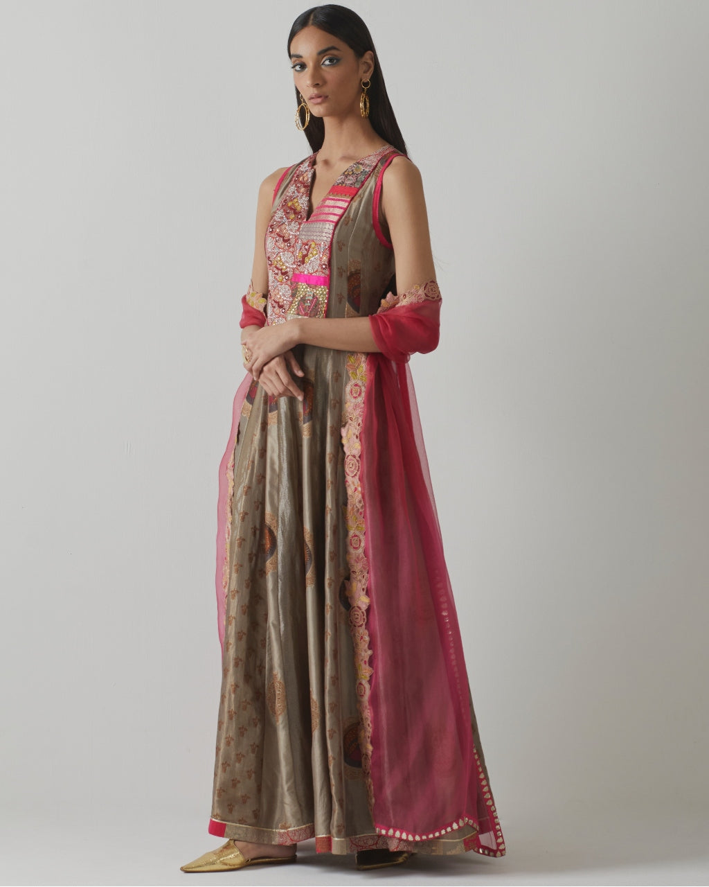 Metallic Grey & Fuchsia Anarkali Set