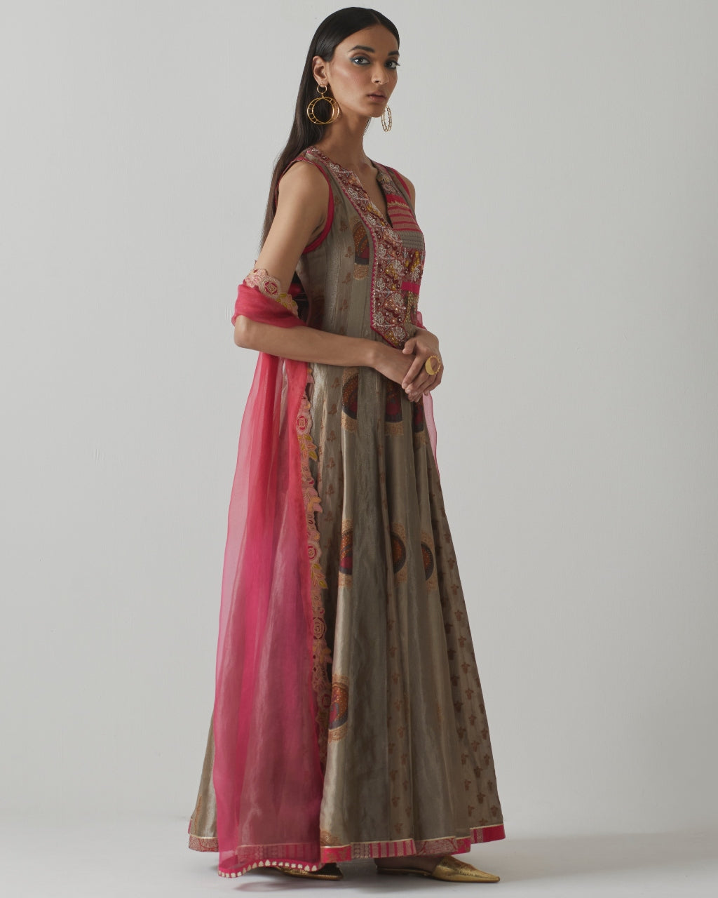 Metallic Grey & Fuchsia Anarkali Set