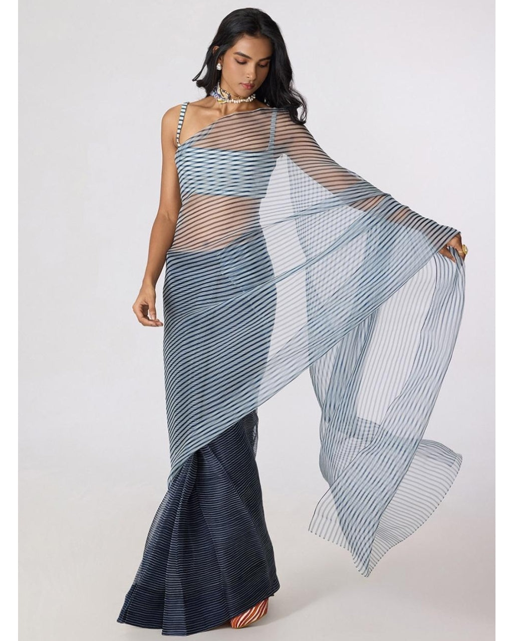 Joyce Bustier Agatha Sari