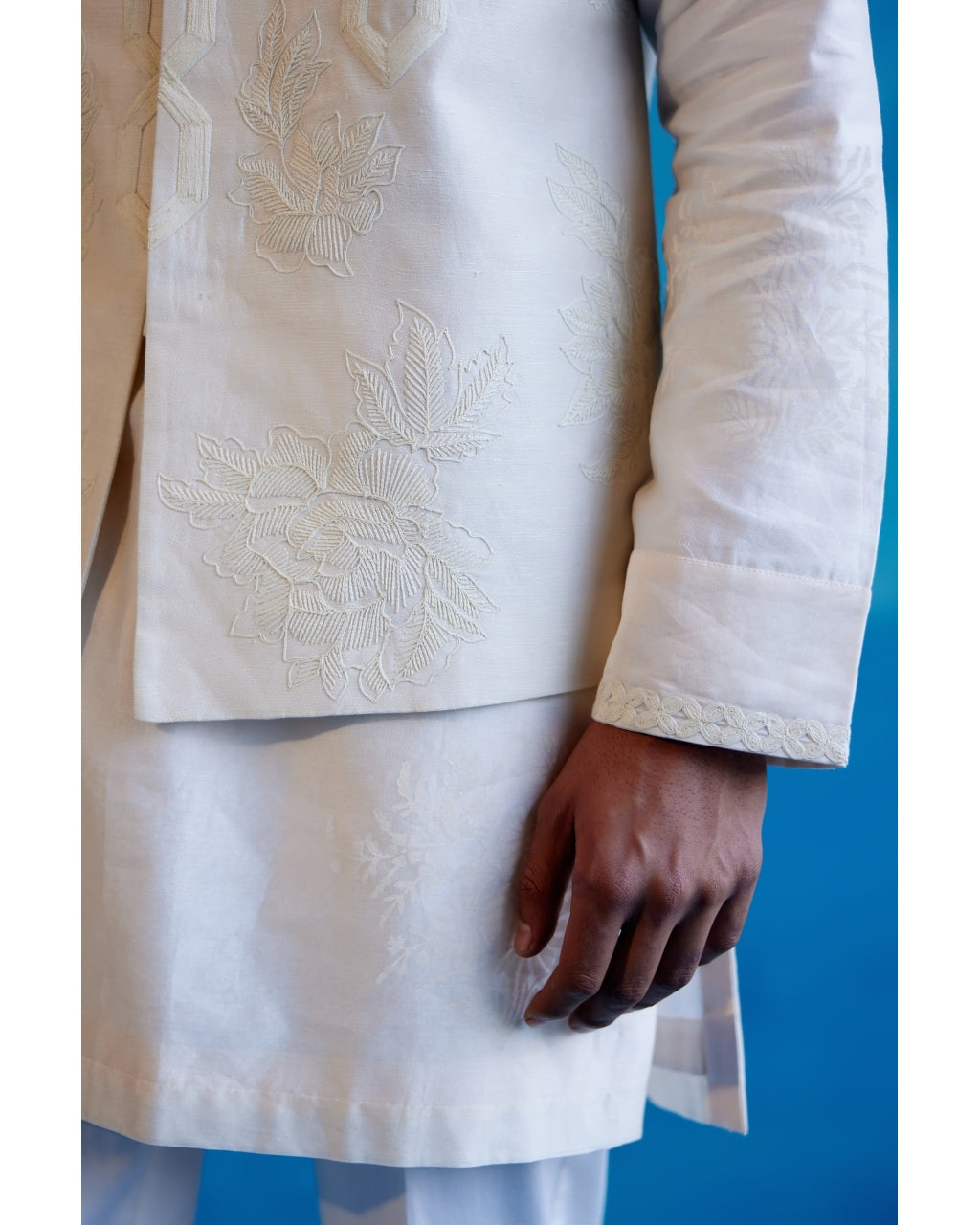 Ivory Silk Chanderi Kurta And Embroidered Bandi Set