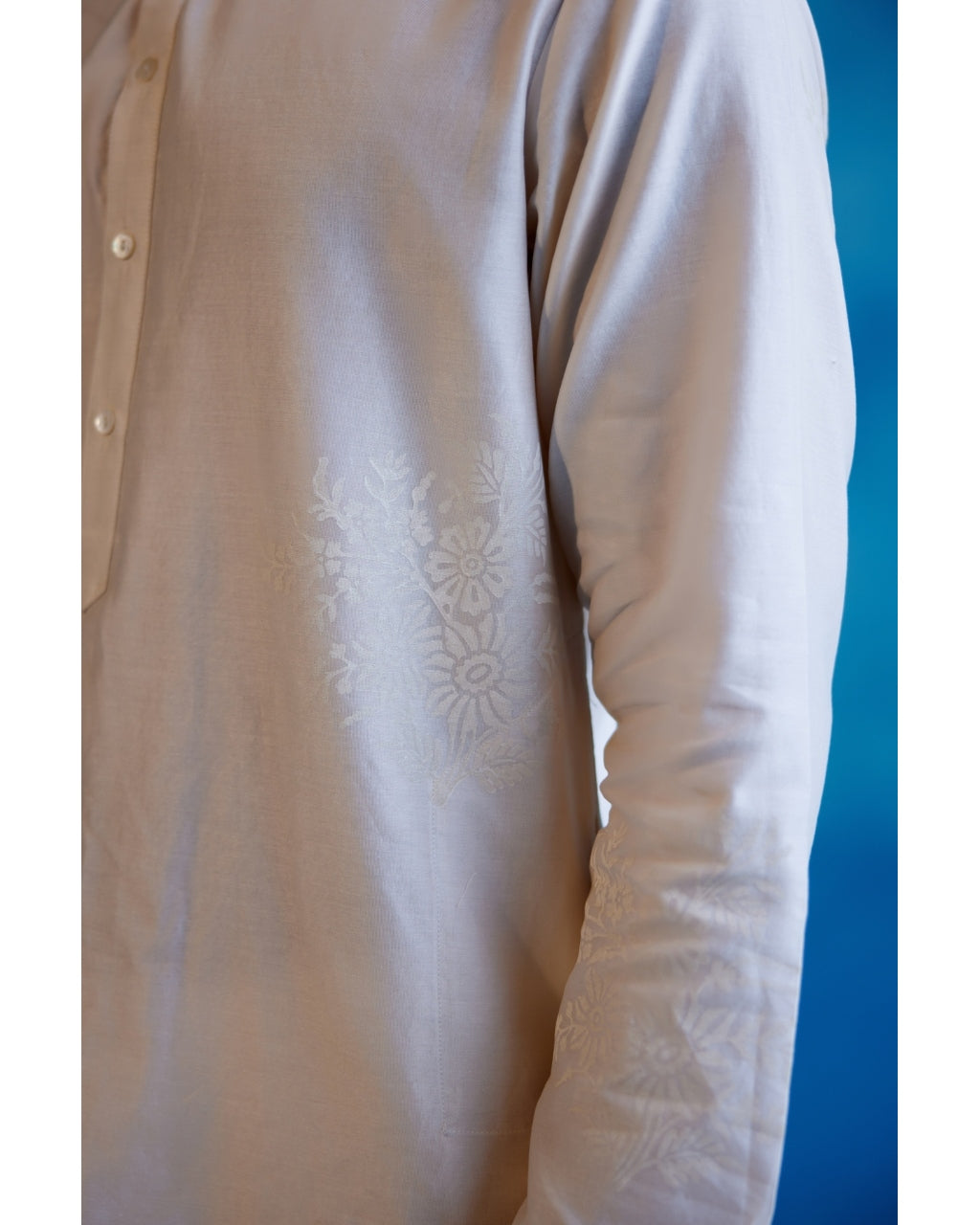 Ivory Silk Chanderi Kurta And Embroidered Bandi Set