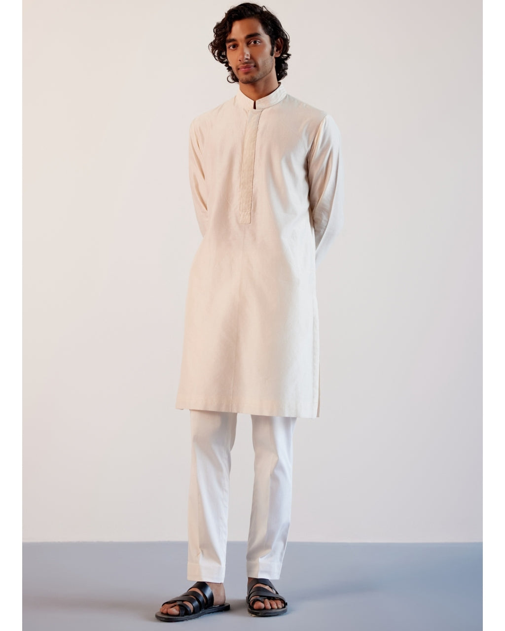 Ivory Silk Chanderi Kurta And Hand-Painted Bandi Set