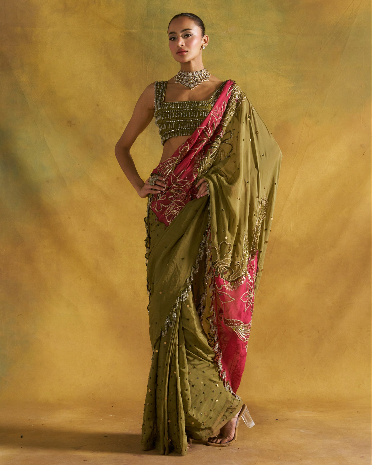 Olive Janejaan Sari Set