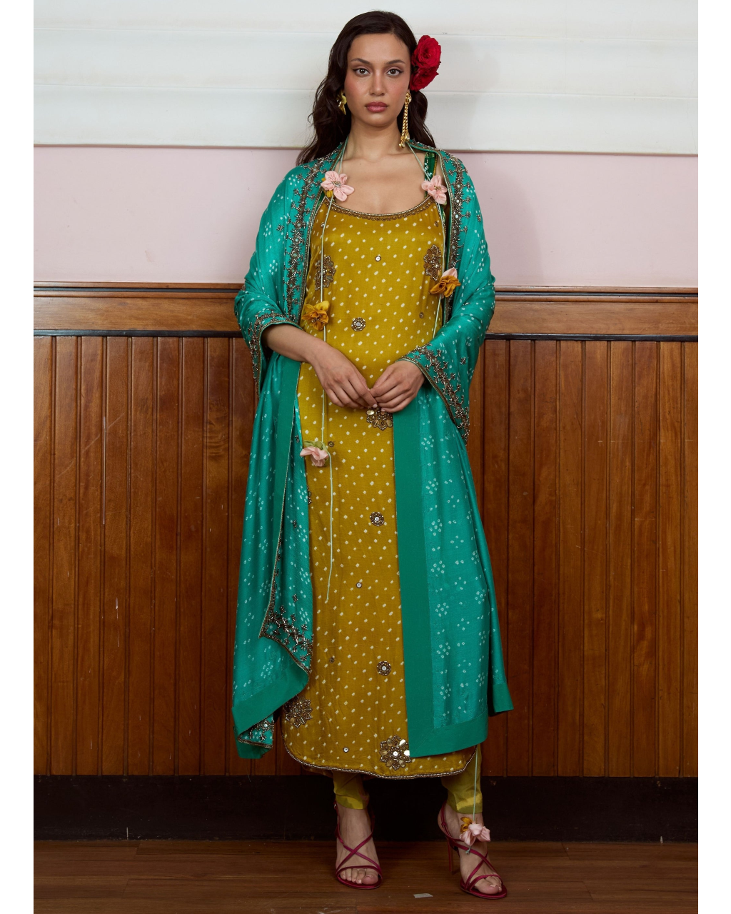 Tara Kurta Set