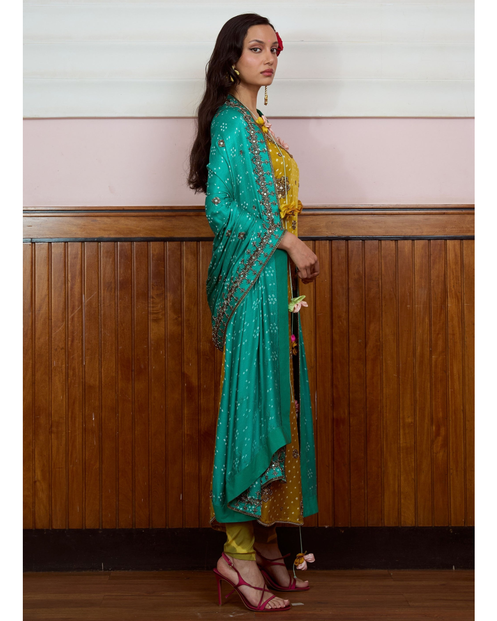 Tara Kurta Set