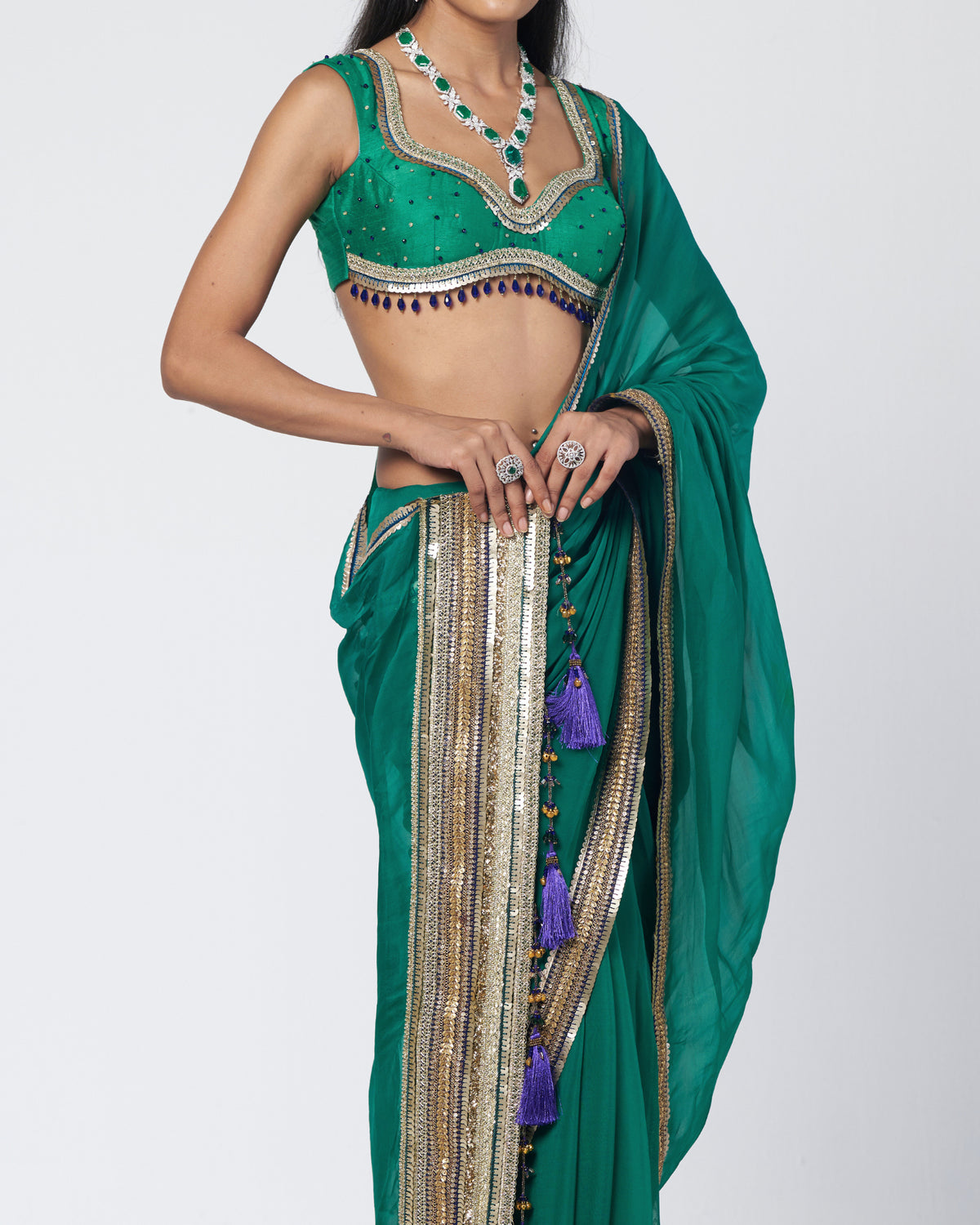 Rimjhim Paro Sari Set