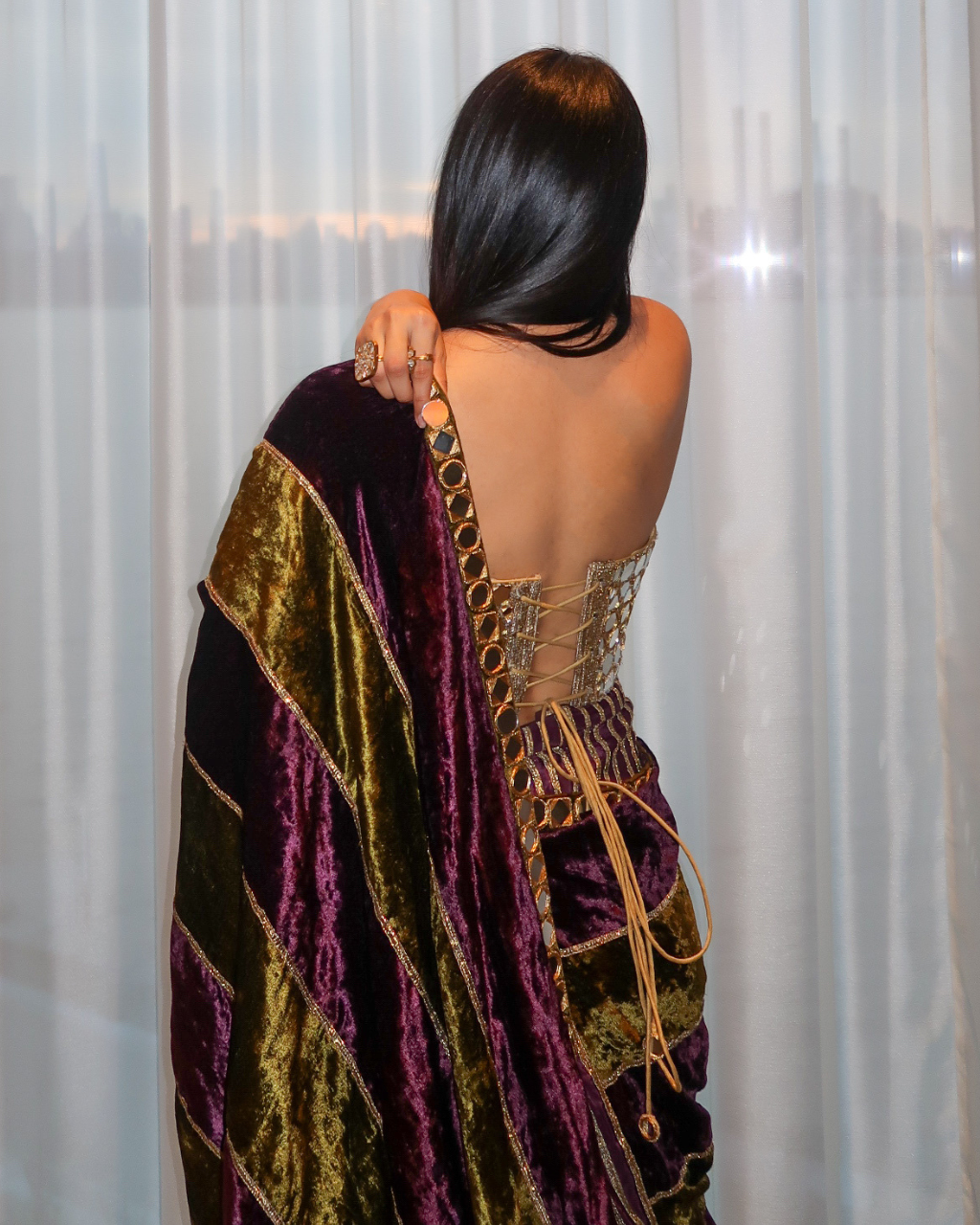 Jully Patel in Jahan-e-ishq Sari Set