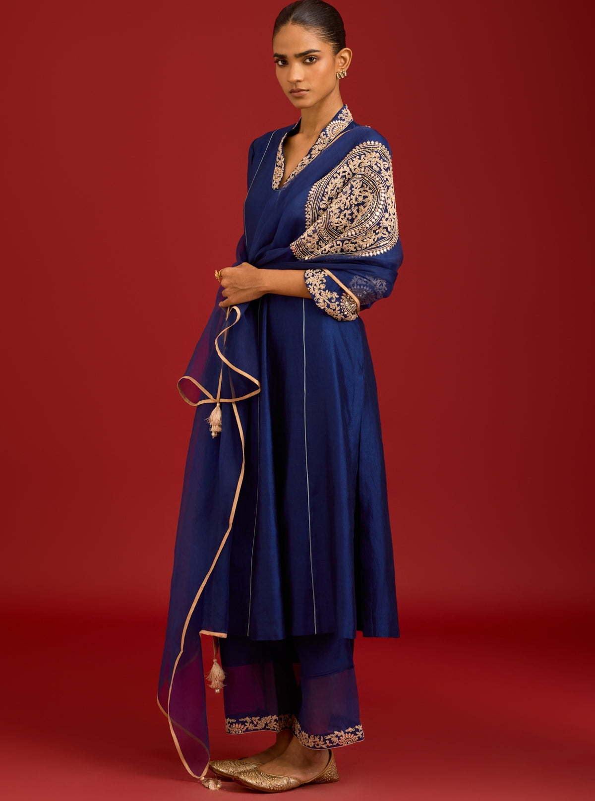 Navy Chinniya Silk Sequins, Mirror And Dori Embroidered Kurta Set