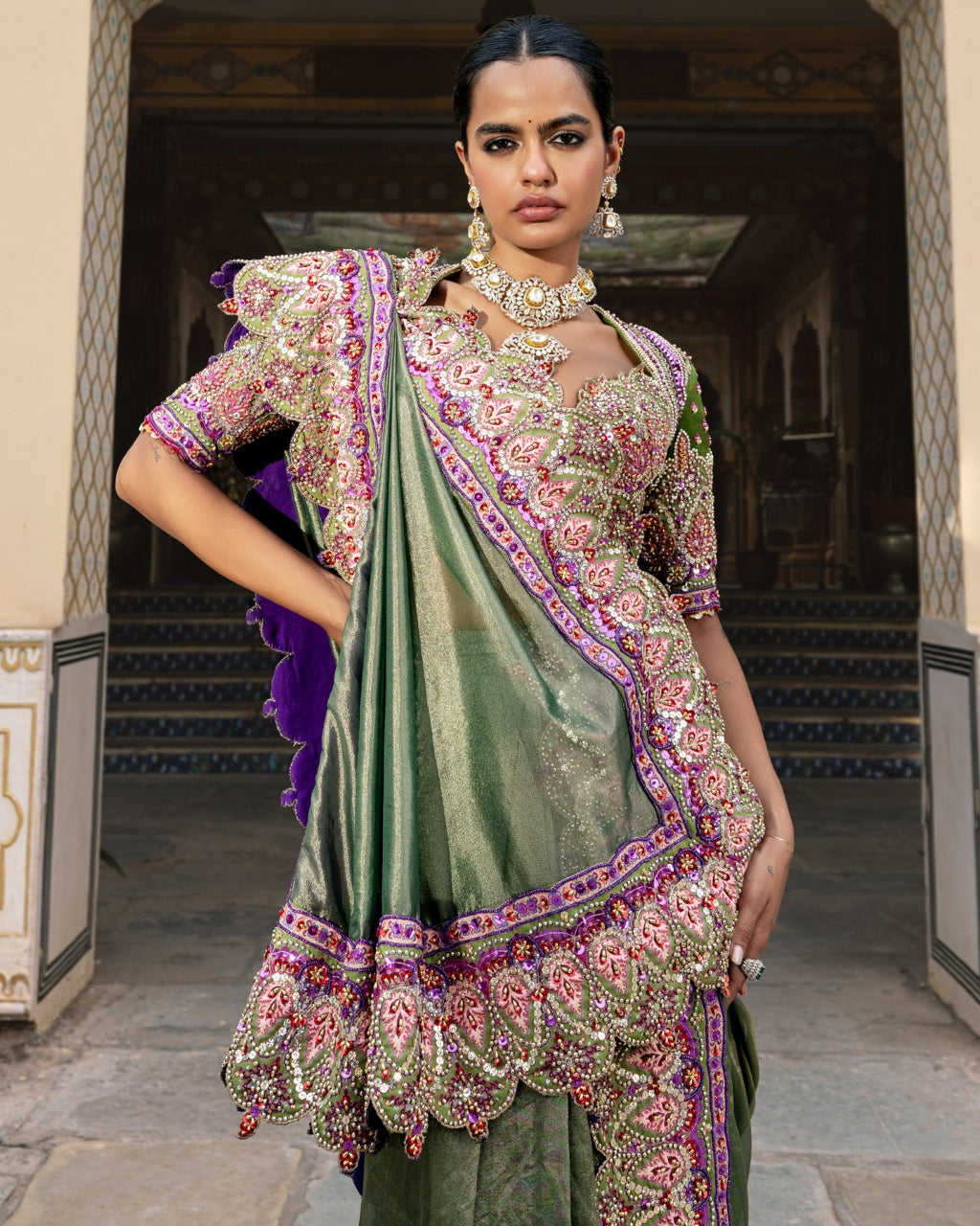 Madhaniya Sari Set