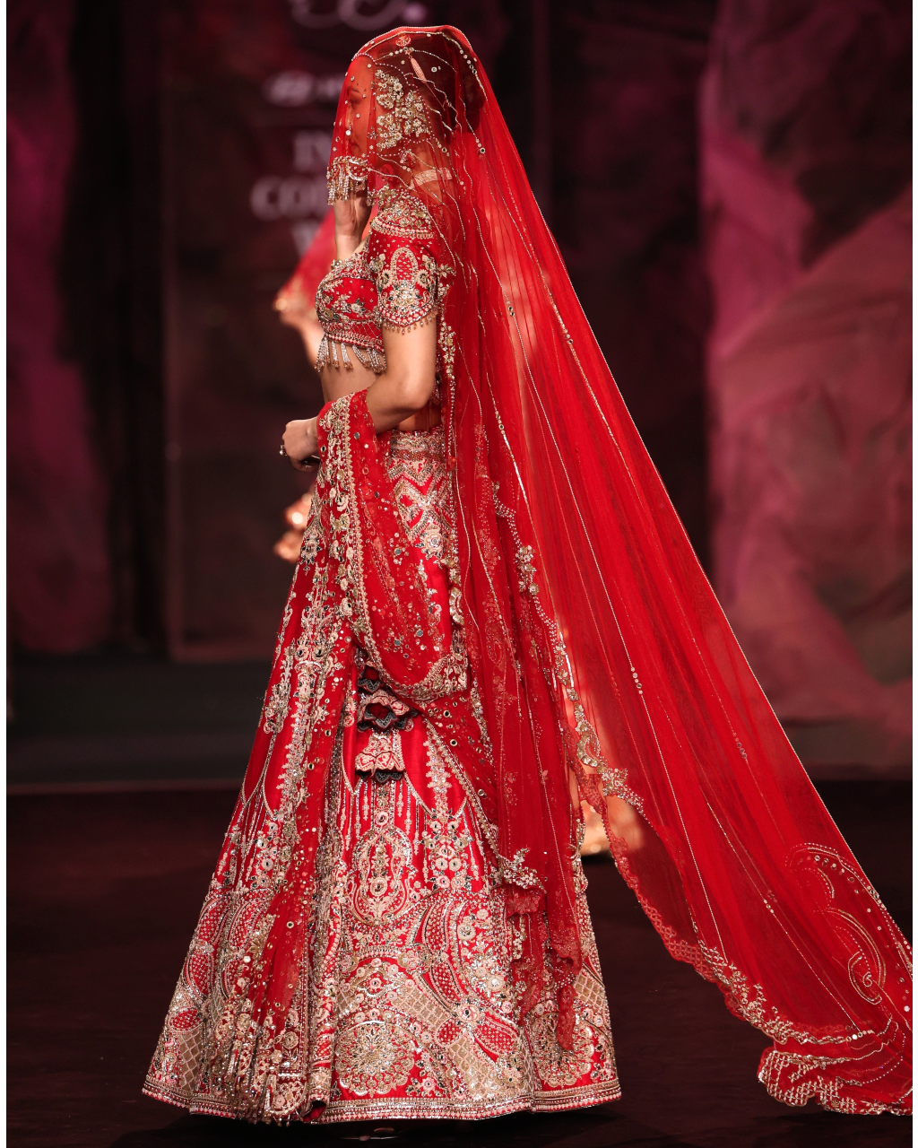 Swarnaangi Lehenga Set