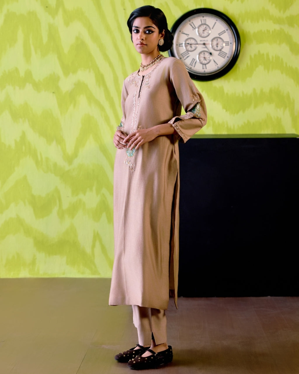Mocha Straight Kurta Set