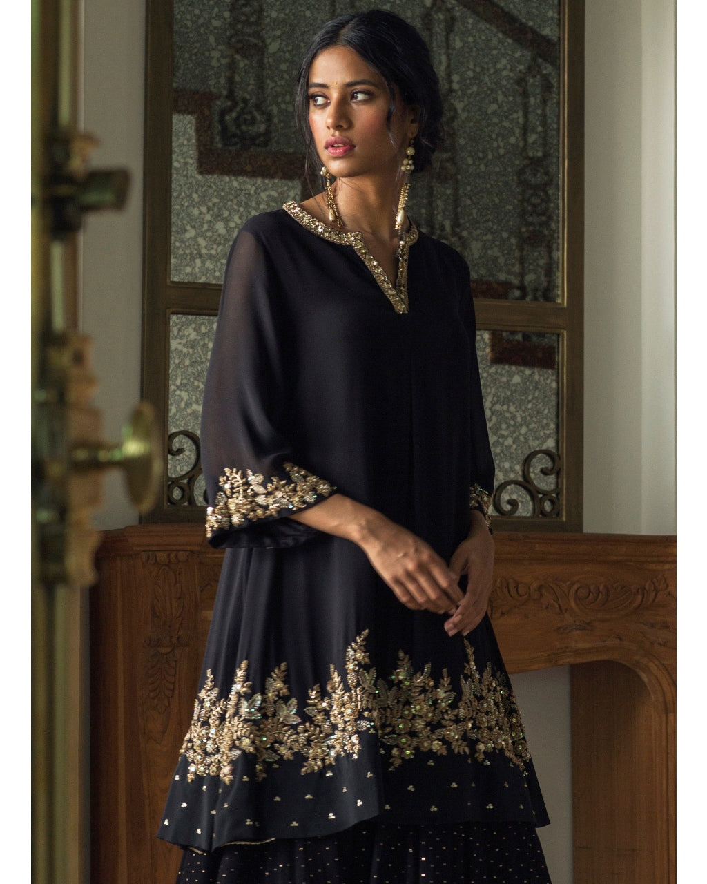 Box Pleat Kurta With Mukaish Lehenga