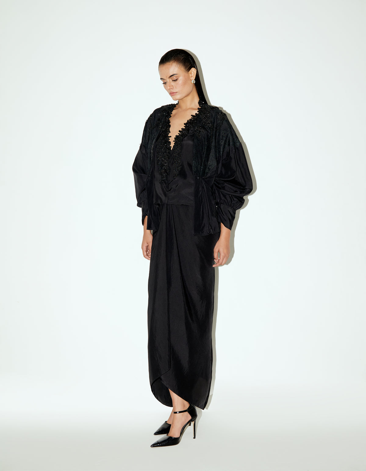 Virna Collarless Jacket With Mixed Lace Emb