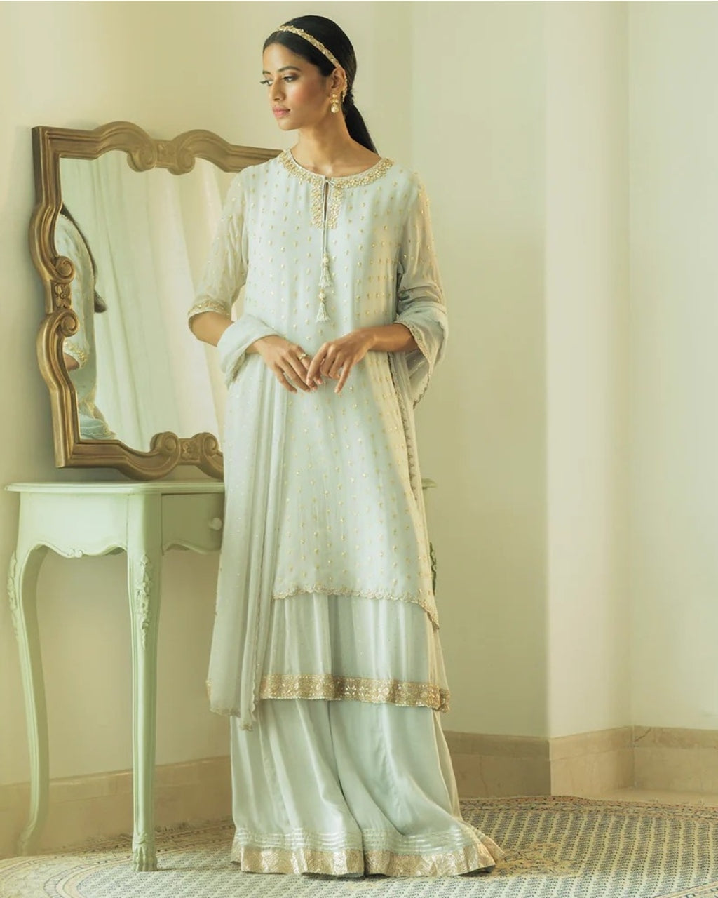 Sequin And Mukaish Layered Kurta Set